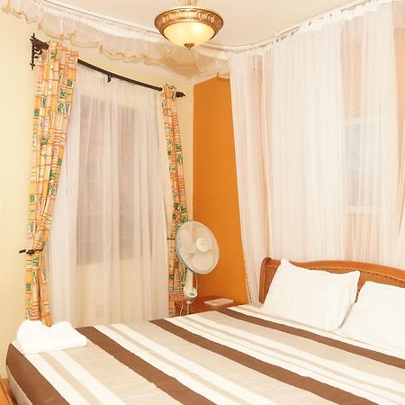 Country Lake Resort Garuga エンテベ エクステリア 写真